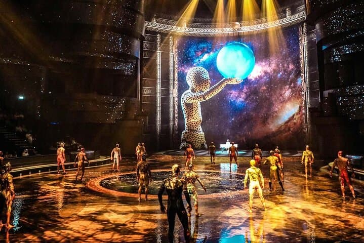 La Perle by Dragone Dubai: Water-Theatre Spectacle with Roundtrip Transfer