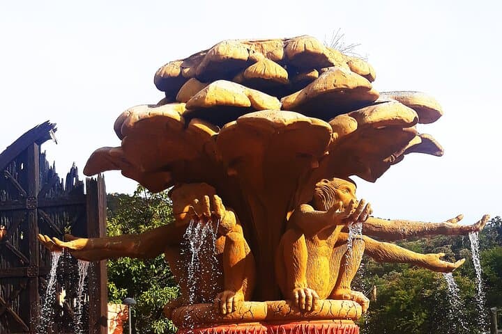 Pilanesberg National Park Open Safari & Sun City Day Tour photo 2
