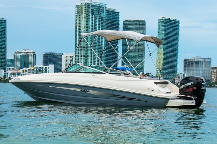 Fort Lauderdale Boat Tour: Las Olas, Riverwalk & Millionaire Row Cruise photo 2