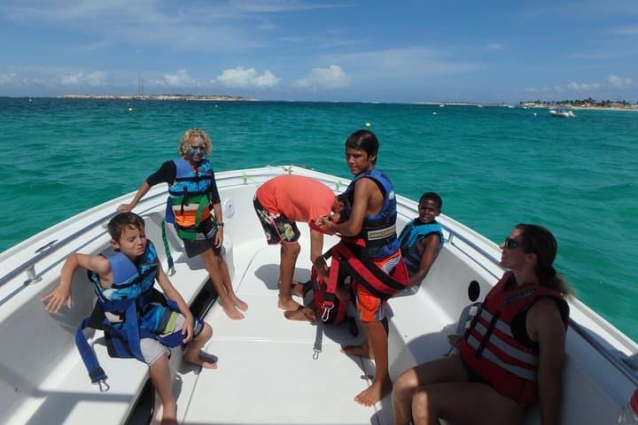 Soar Over Orient Bay: Parasailing 300 Feet Above Sint Maarten's Caribbean Beach photo 4