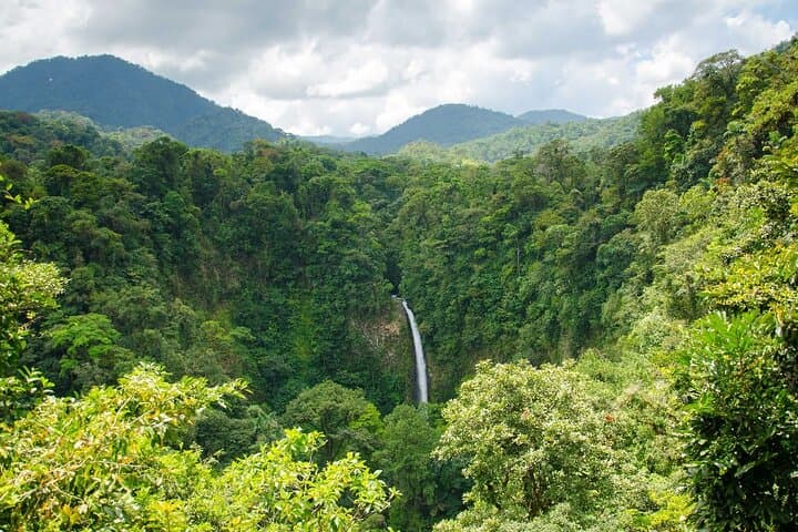 Arenal City Pass: Volcano, Waterfall & Hanging Bridges Self-Guided Day Pass photo 5