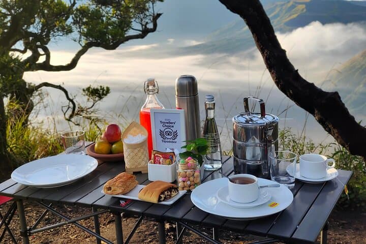 Bromo Sunrise and Romantic Breakfast: Full-Day Jeep Tour from Malang photo 3