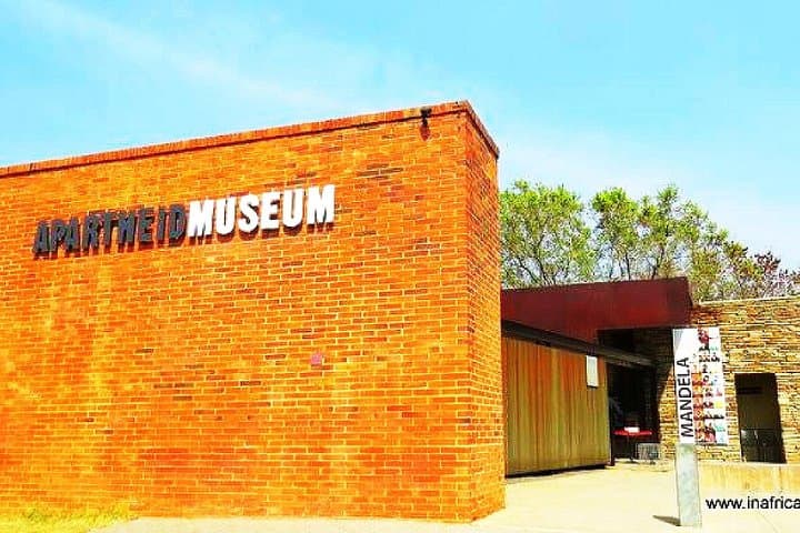 Private Johannesburg and Apartheid Museum Tour: History, Highlights & Practical Tips photo 1