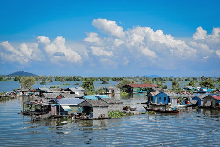 Siem Reap Floating Village Boat Tour: 3-Hour Guided Tonle Sap Experience