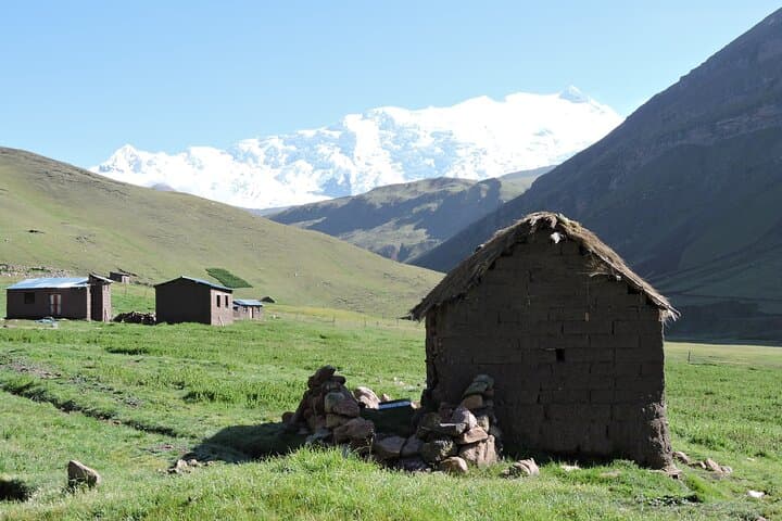Full-Day Rainbow Mountain (Vinicunca) Hike from Cusco photo 3