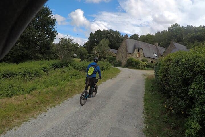 Carnac Off-Road Electric Scooter Tour — 2.5‑Hour GPS‑Guided Beaches & Megaliths photo 5