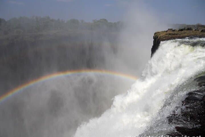 Guided Victoria Falls Tour: Zimbabwe Side Views of Mosi-oa-Tunya photo 6
