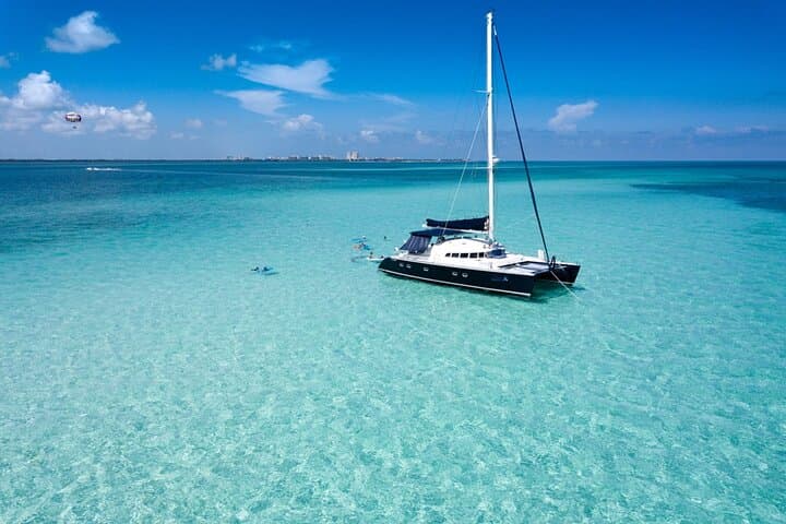 Sail to the Secret Sandbar: Puerto Morelos Catamaran Adventure photo 2