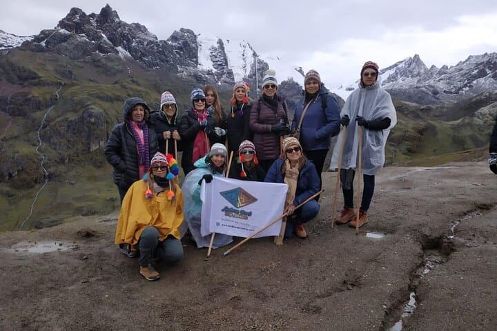 Vinicunca (Rainbow Mountain) Day Hike from Cusco — Practical Guide photo 3