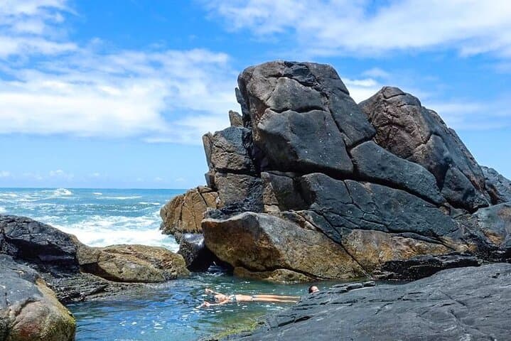 Sphinx Trail: Praia da Silveira Natural Pools & Sambaqui Rock Inscriptions photo 3