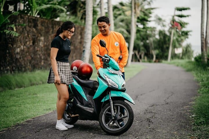 Canggu Scooter Lessons: Learn to Ride Bali's Roads with Confidence photo 2