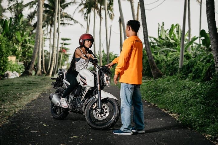 Manual Motorbike Lessons in Canggu, Bali — Learn to Ride in 2 Hours