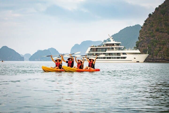 Halong Bay Overnight Luxury Cruise: 2-Day Lan Ha & Cat Ba Escape photo 3