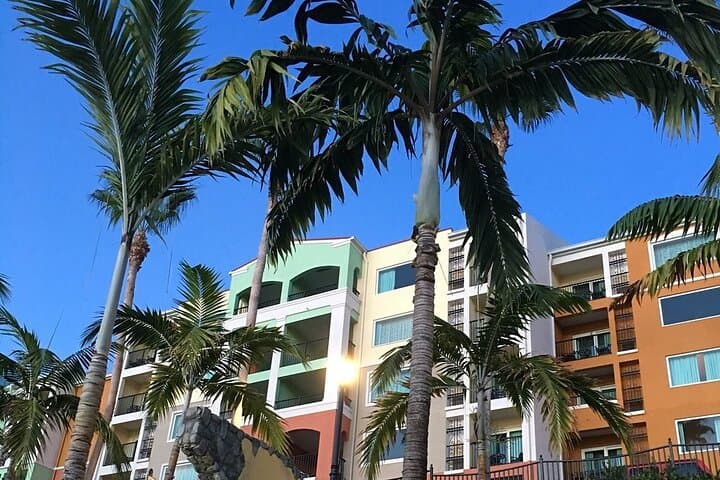 Private Airport Transfer in St. Thomas: Cyril E. King to Marriott Frenchman's Cove photo 3