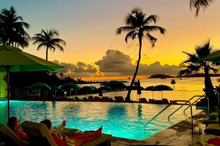 Private Airport Transfer in St. Thomas: Cyril E. King to Marriott Frenchman's Cove photo 6