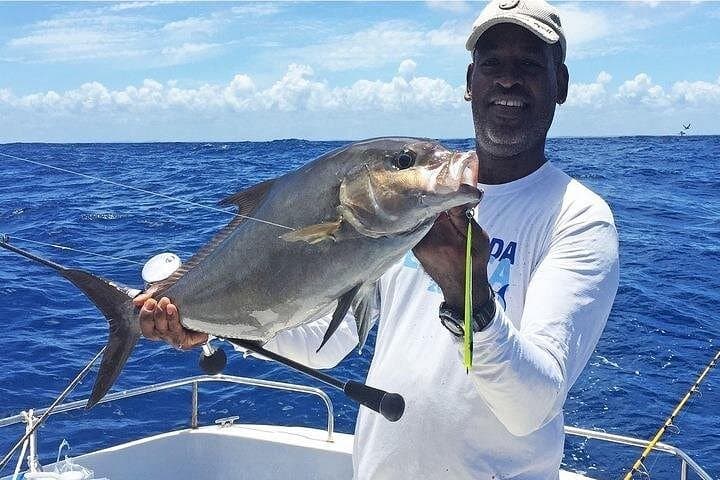 Full-Day Fishing and Barbecue off Santos Coast — Private Boat Experience photo 4