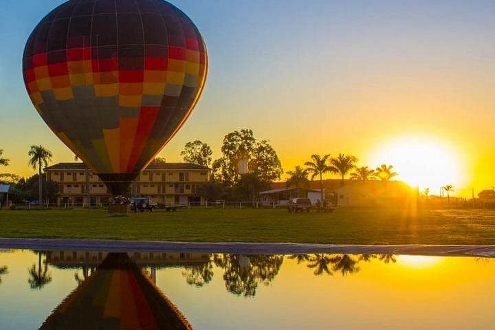 Sunrise Hot Air Balloon Ride Over Boituva Countryside, São Paulo