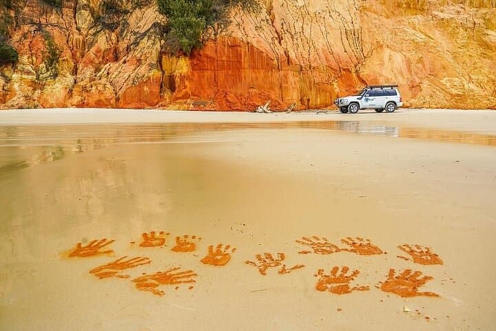 Great Beach Drive 4WD Tour from Noosa to Rainbow Beach — Private 4WD Day Trip photo 3