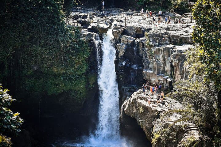 2-Day Private Bali Tour: Ubud Highlands to Uluwatu Cliffs photo 6
