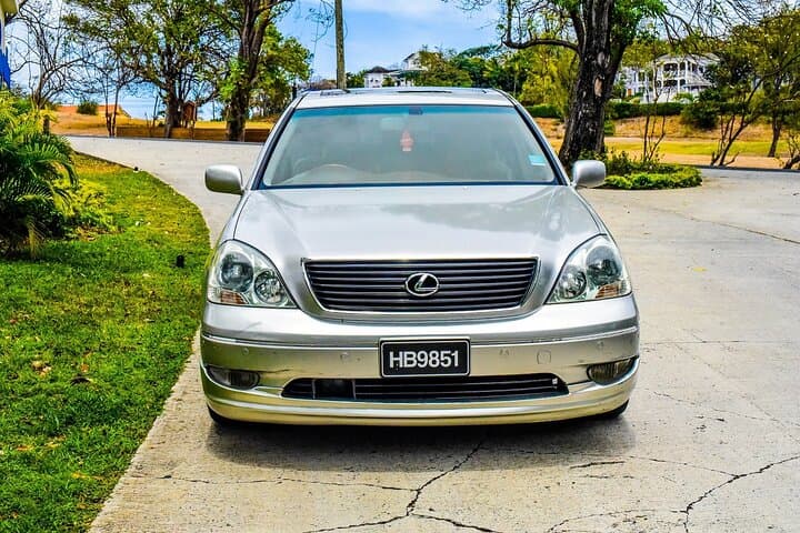 Hewanorra (UVF) One-Way Private Shuttle — Airport to Hotel with Local Guide photo 2