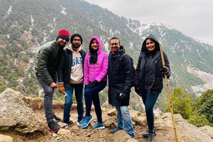 Guna Devi Temple Hike from McLeodganj: A Day Trek into the Kangra Hills