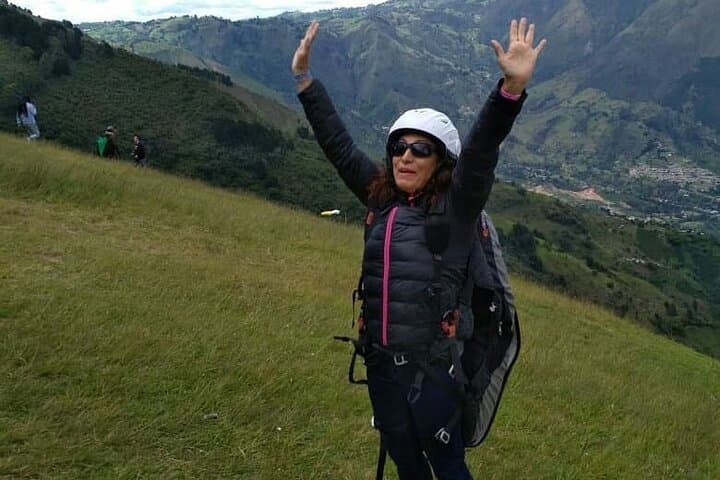 Paragliding Near Medellín: Tandem Flights Over Antioquia’s Valleys photo 4