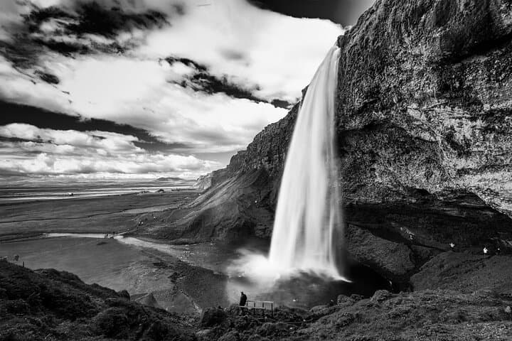South Coast of Iceland Private Day Tour — Waterfalls, Black Sand & Glacier Hike photo 4