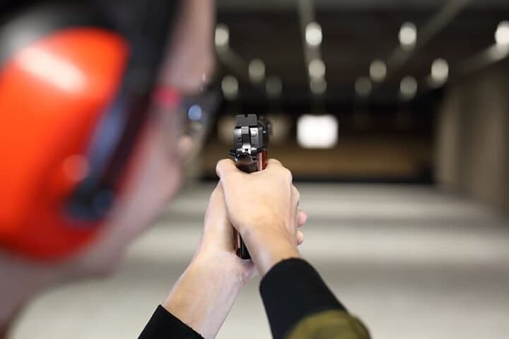 Pick 6 Guns at Orlando Gun Club: Customize a 90-Minute Range Session