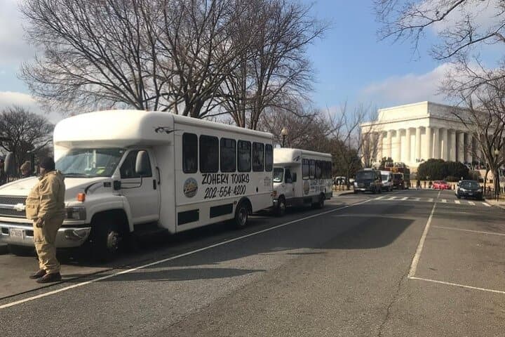private-washington-dc-monuments-tour-complete-private-half-day photo 2