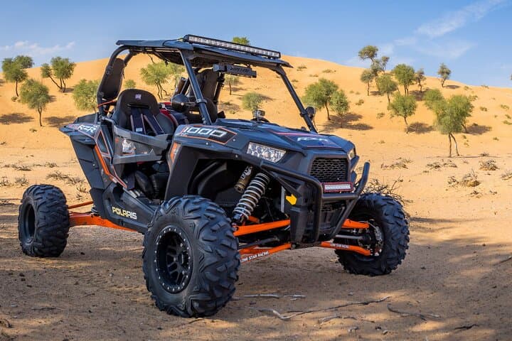 Private Dubai Dune Buggy Tour with Dinner and Evening Desert Safari