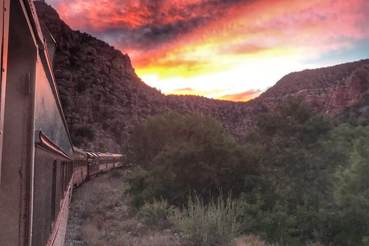 Starlight Ride on Verde Canyon Railroad: Moonlit Wilderness Train from Sedona photo 4