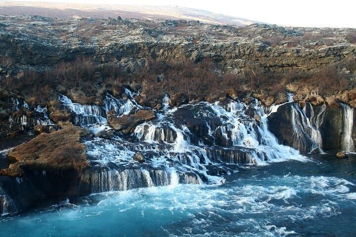 8-Day Northern Lights Exploration from Reykjavík: Glacier Lagoons, Volcanoes & Black Sand Beaches photo 3