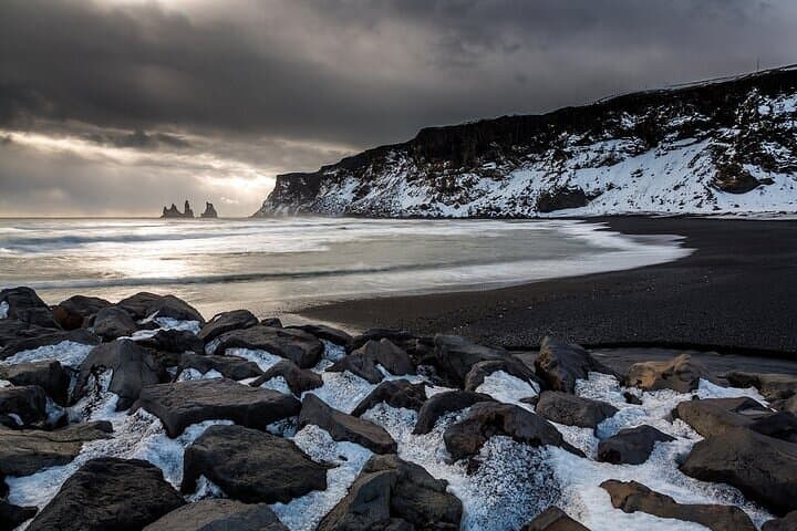 8-Day Northern Lights Exploration from Reykjavík: Glacier Lagoons, Volcanoes & Black Sand Beaches photo 5