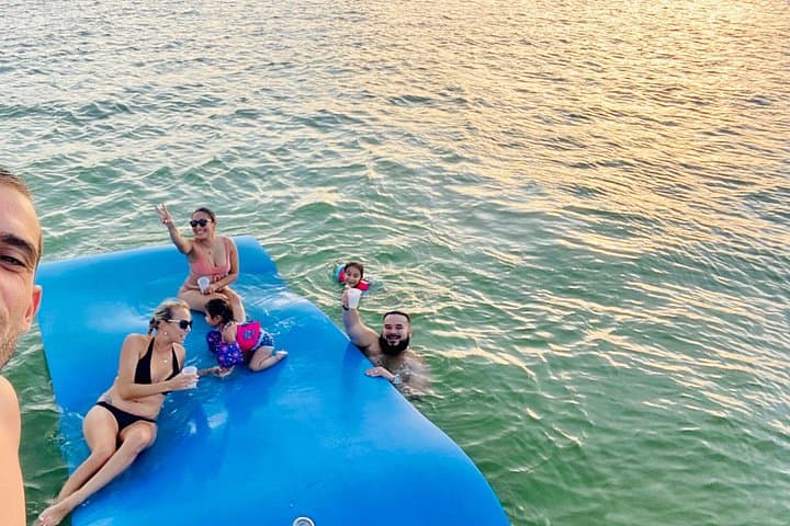 Miami Bay Private Boat Rental: Sandbars, Star Islands & Guided Cruising photo 4