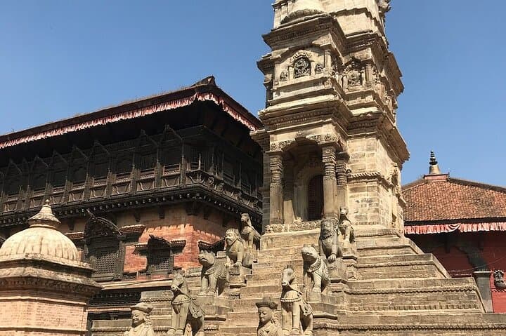 Nagarkot Sunrise & Bhaktapur Heritage Day Tour — Himalaya Views & Newari Heritage photo 4