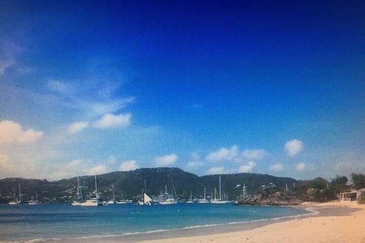 Explore Antigua’s Stunning Beach Crawl: Long Bay, Devil's Bridge & Pigeon Point photo 4