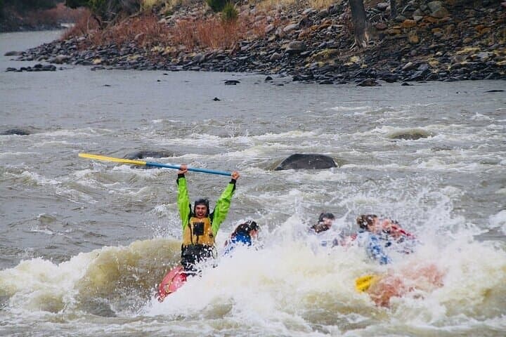 Gentle Yellowstone River Float: 6-Mile Scenic Trip from Gardiner photo 4