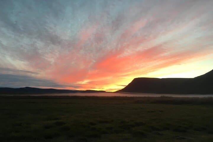 Midnight Northern Lights Hunt from Reykjavík — Guided Aurora Minibus Tour photo 5