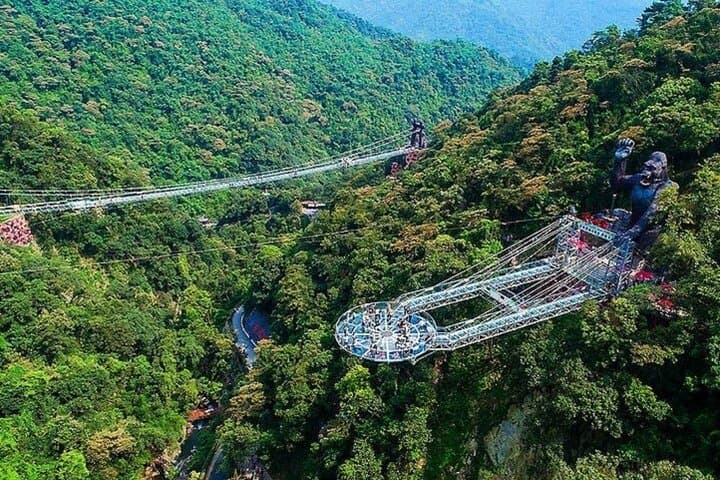 Gulong Gorge Glass Bridge & Jinlong Cave Private Day Tour from Guangzhou