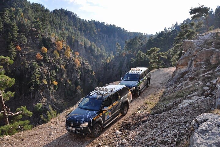 Self-Drive Off‑Road & Köprüçay Rafting in the Taurus Mountains photo 4