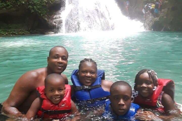 Blue Hole Private Tour from Ocho Rios: Swim Secret Falls and Rope Swing photo 3