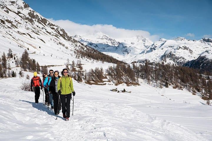Photo-Hiking Mount Rosa: Private Full-Day Photo Trek from Saint-Jacques