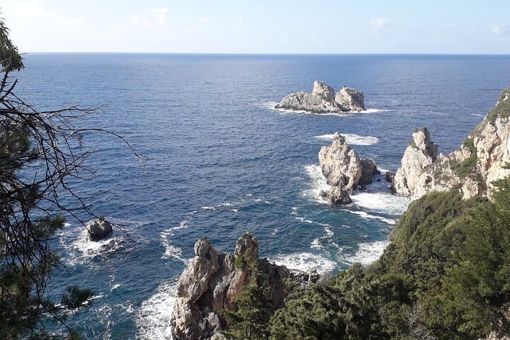 Corfu Full-Day Private Sightseeing Tour: Kanoni, Paleokastritsa & Angelokastro photo 6