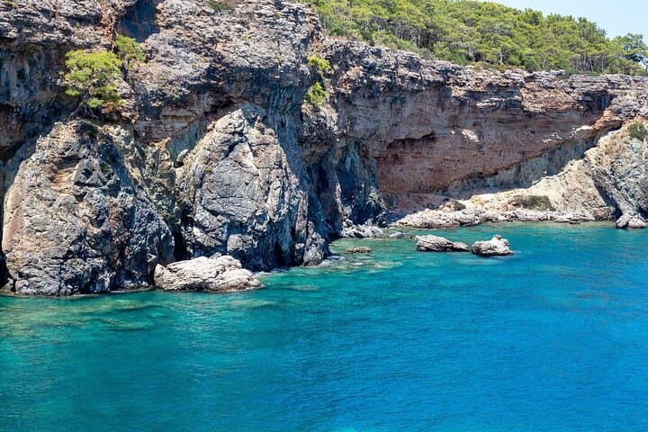 Pirate Boat Tour in Kemer: Bays, Swim Stops & Phaselis Ruins photo 5