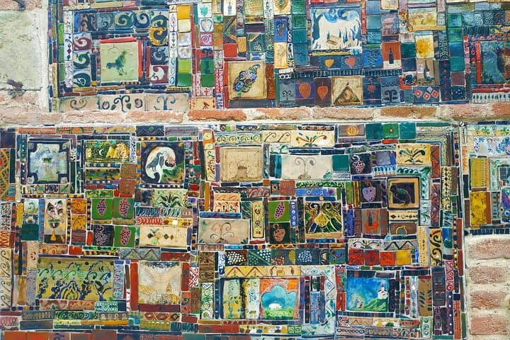 8-Day Art of Georgia Tour: Tbilisi, Kakheti & Black Sea Itinerary