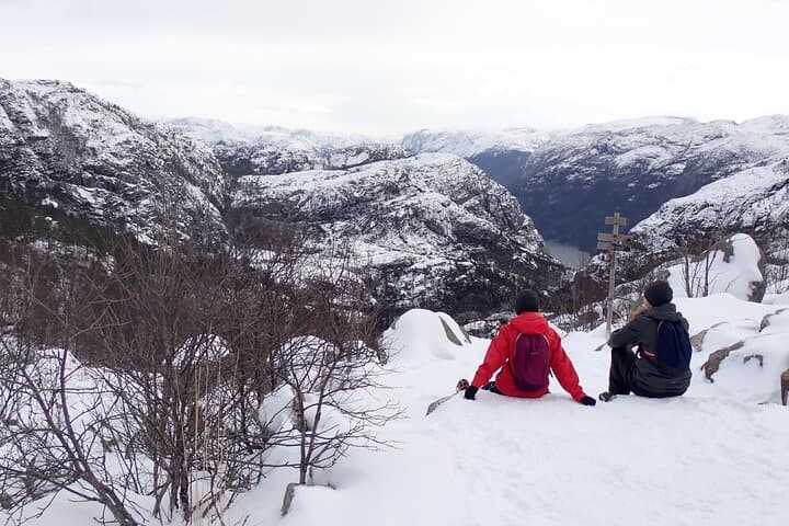 Guided Winter Hike to Pulpit Rock (Preikestolen) — From Stavanger to the Edge of Lysefjord photo 4