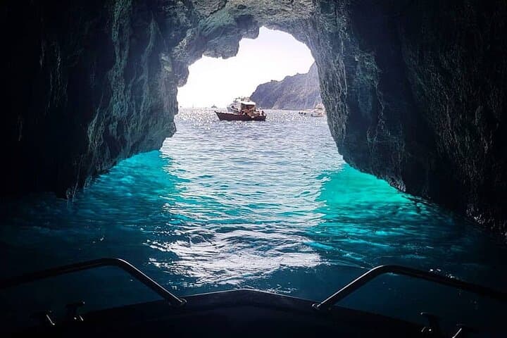 Private Sunset Boat Tour of Capri with Aperitif and Snorkeling photo 6