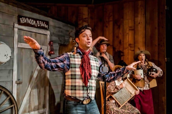 WhoDunnit Hoedown — Branson Murder Mystery Dinner Show with Live Dinner Theatre photo 3