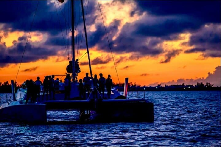 Bermuda Sunset Cocktail Cruise on the Restless Native Catamaran photo 4