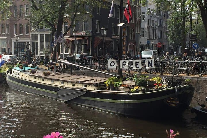 Amsterdam Self-Guided Scavenger Hunt Walking Tour (Centraal to Rembrandt House) photo 3